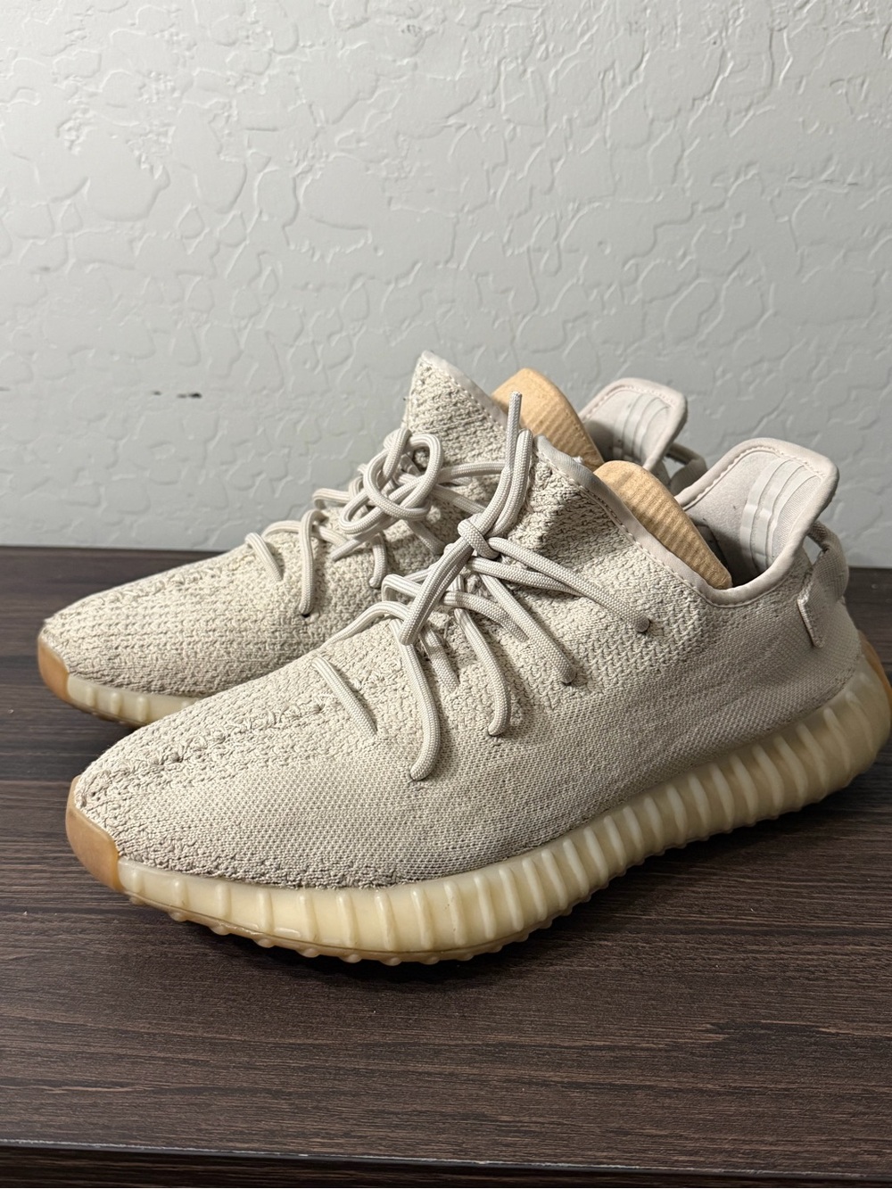 Yeezy Boost 350 V2
